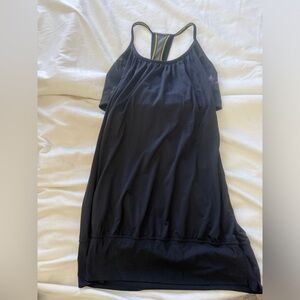 LULULEMON No limits tank top.  Sz 10